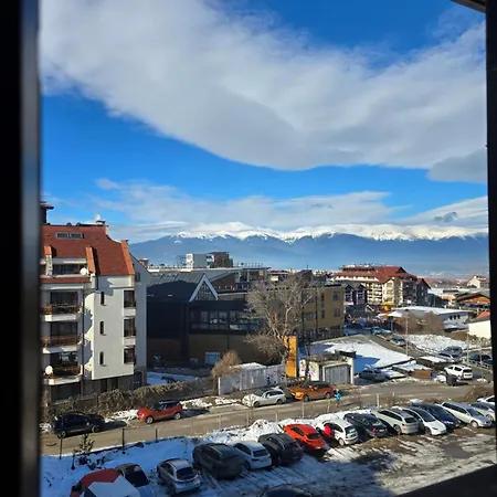 Next To The Lift Apartment *
