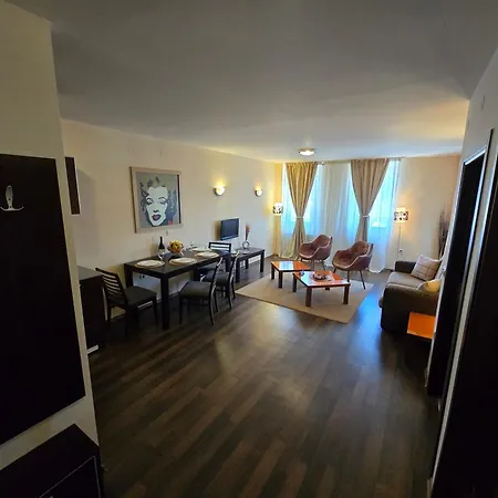 Next To The Lift * Bansko