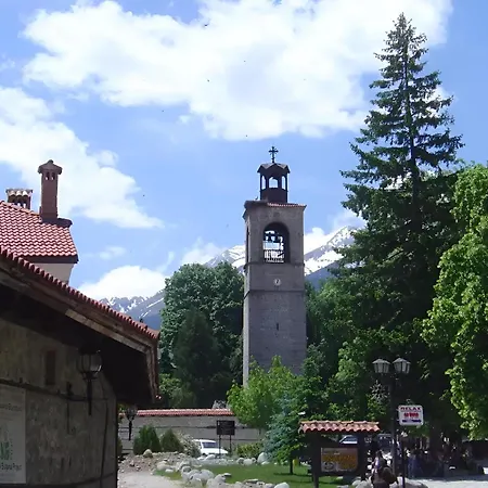 Daire Next To The Lift